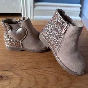 cupcakes & cashmere Glittery Brown Kids Boots